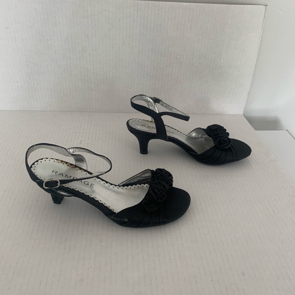 Rampage women’s black satin kitten heels size 6 - Picture 7 of 8